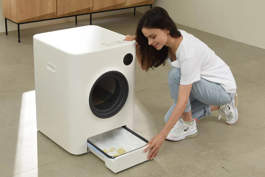 automatic self cleaning litter tray