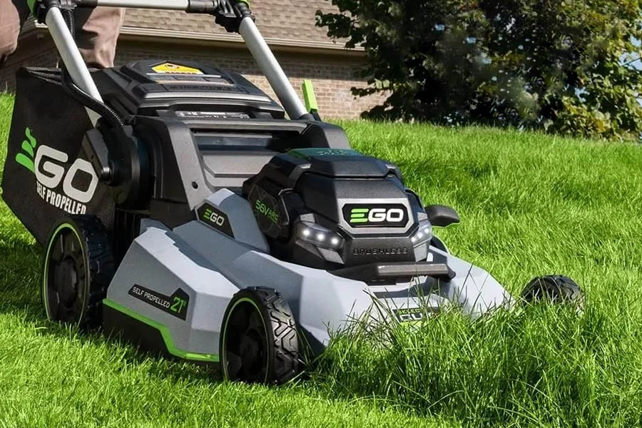 battery power lawn mowers